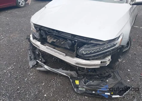 2019 Honda Accord Touring 2.0T из США, поврежденный, VIN 1HGCV2F96KA009445